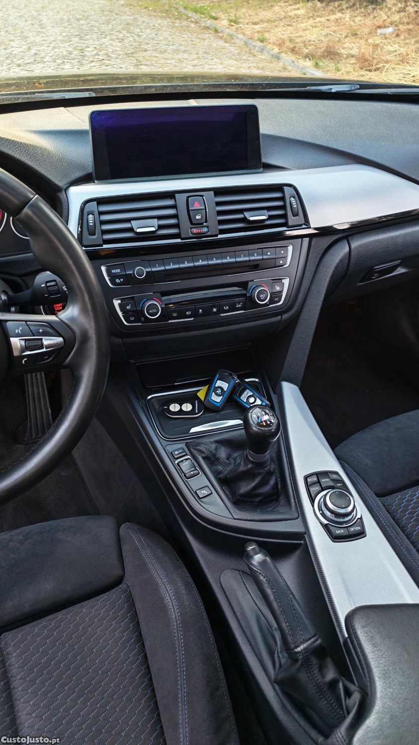 BMW 320 Pack M - 13 — photo 5