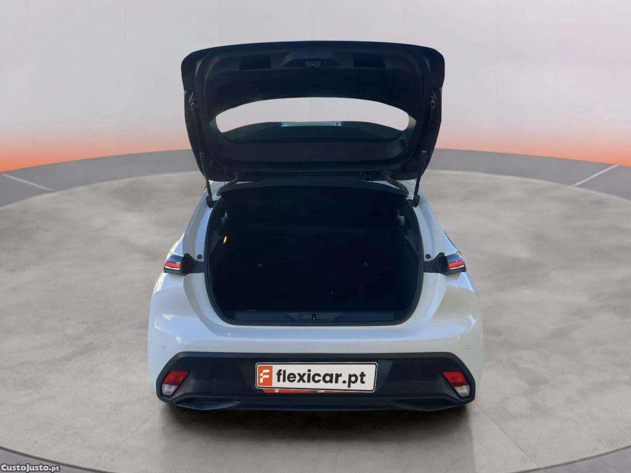 Peugeot 308 1.5 BlueHDi Active Pack — fotografia 10