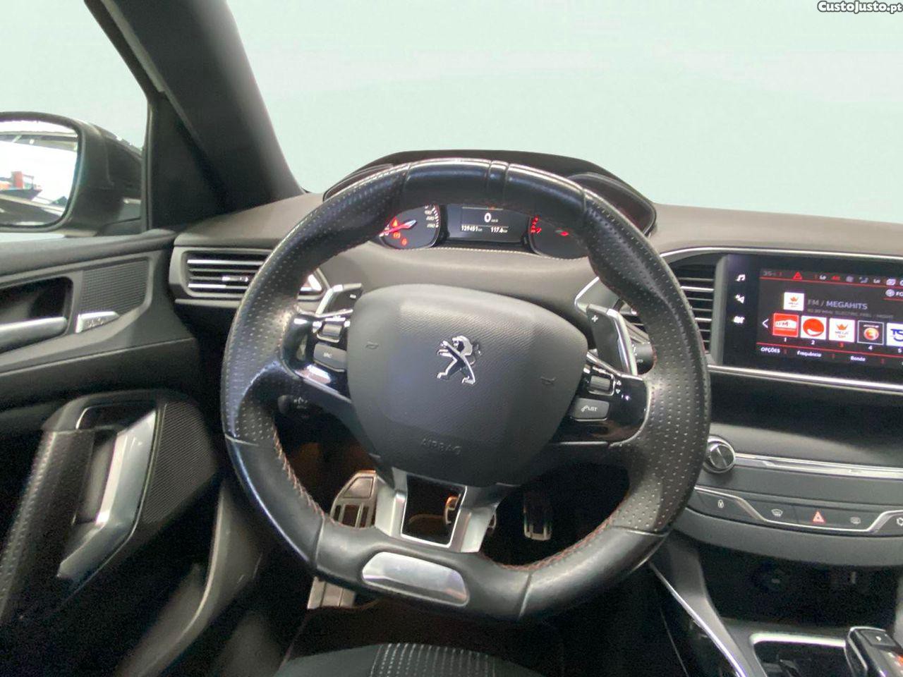 Peugeot 308 1.2 PureTech GT Line — fotografia 12