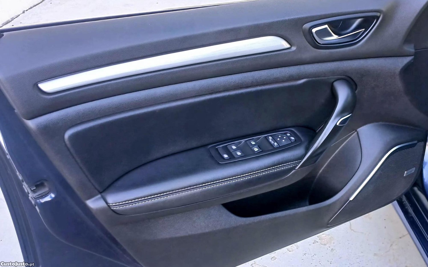 Renault Mégane 1.5 dCi Bose Edition - 17 — photo 5