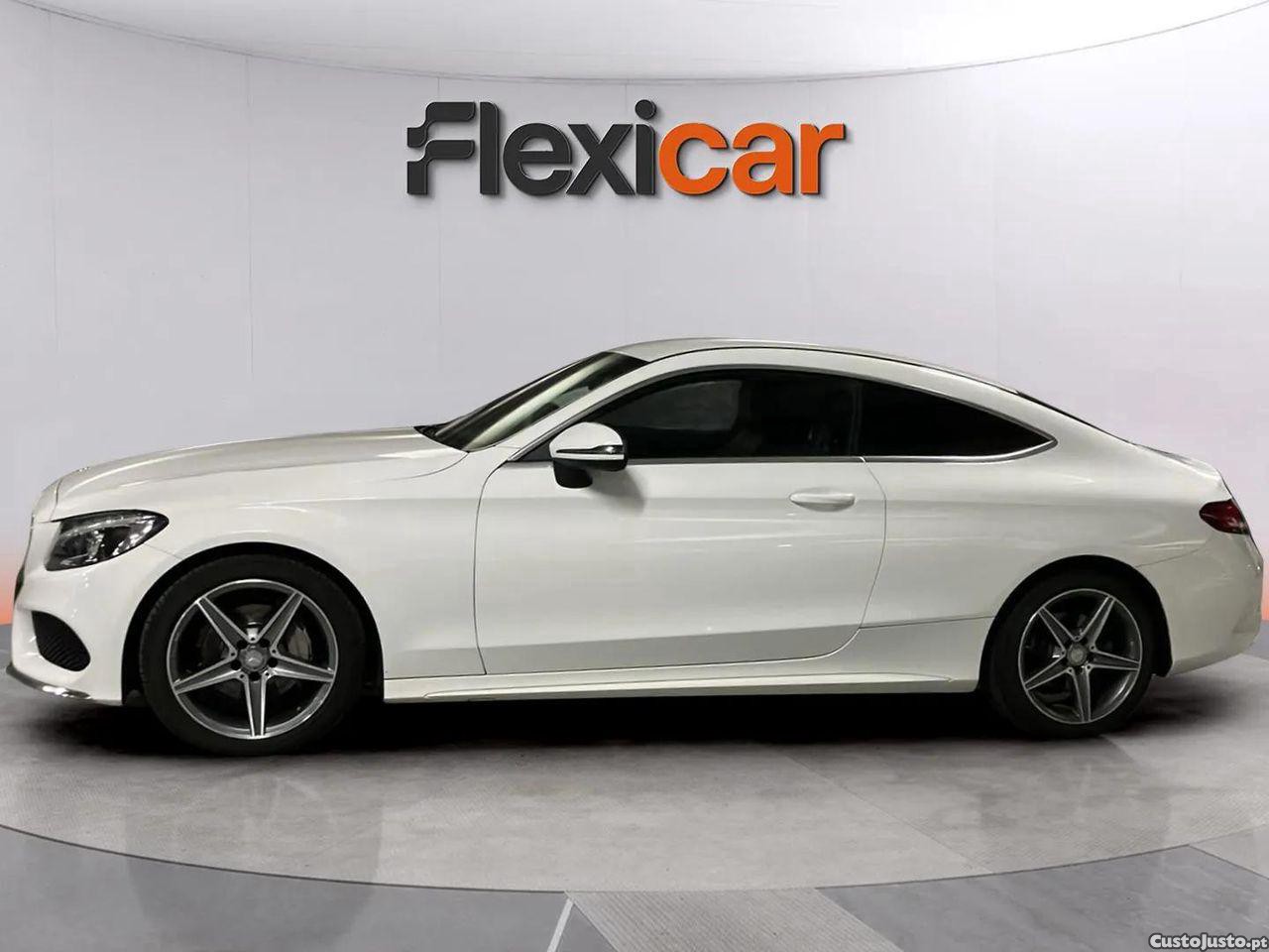 Mercedes-Benz C 220 d AMG Line - 16 foto 4
