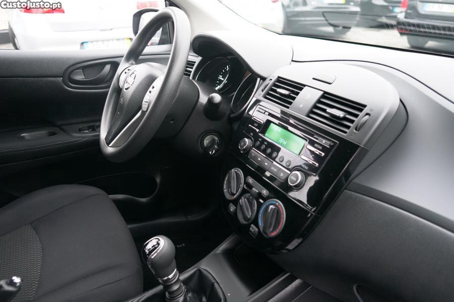 Nissan Pulsar 1.5 dCi Acenta — fotografia 3