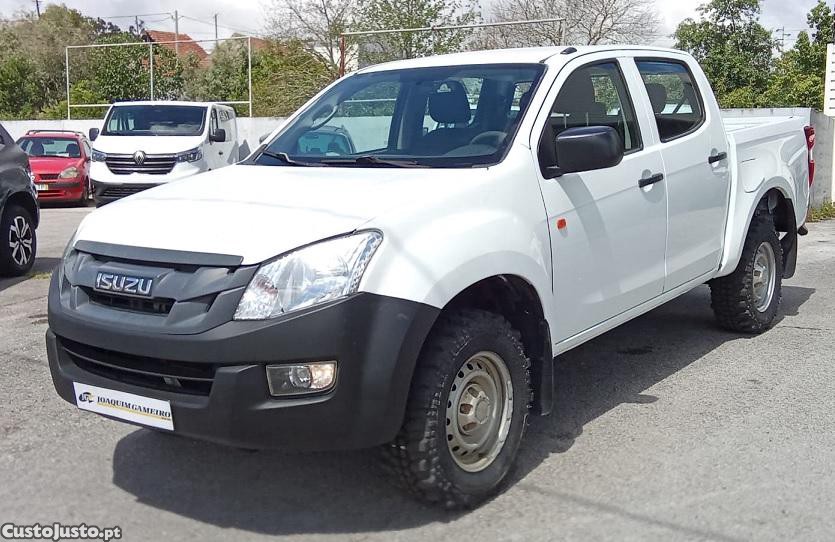 Isuzu D-Max 2.5 D  4WD — photo 2