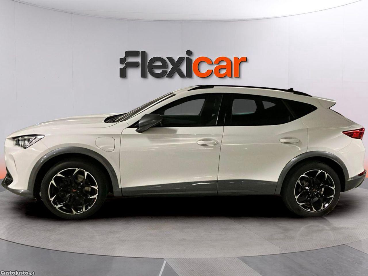 CUPRA Formentor 1.4 e-Hybrid DSG — fotografia 19