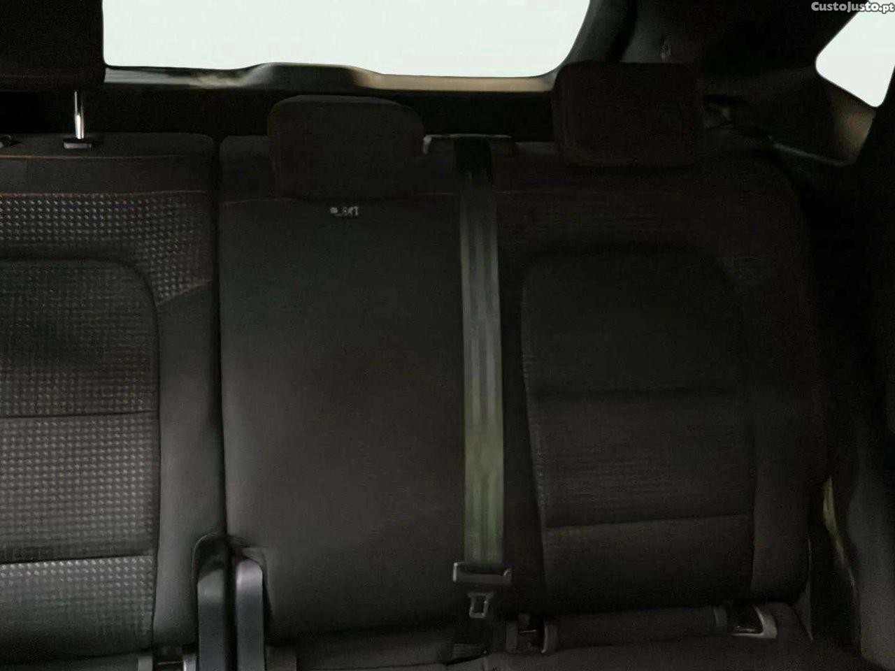 Ford Kuga 1.5 TDCi EcoBlue ST-Line — fotografia 5