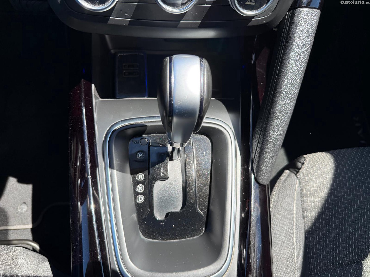 Renault Kadjar 1.3 TCe Intens EDC — fotografia 4