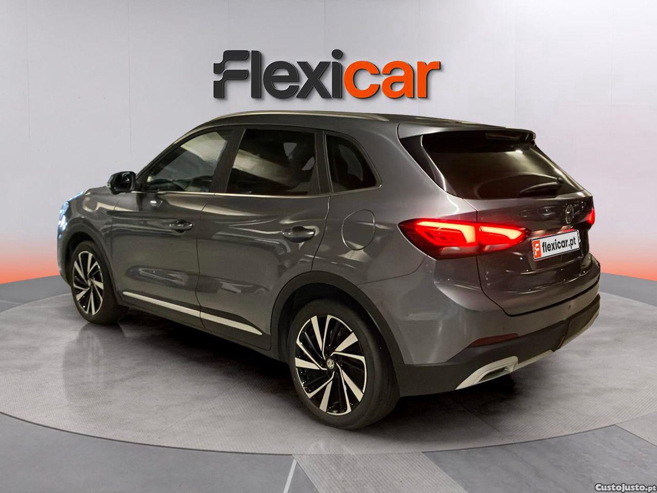 MG ZS 1.5 Hybrid+ Luxury - 25 — photo 5