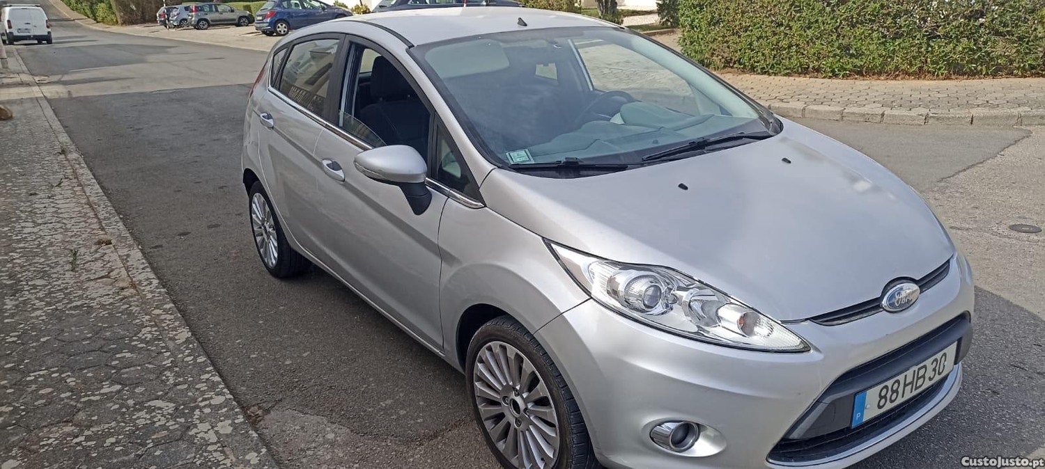 Ford Fiesta 1.4 Diesel - 08 — photo 5