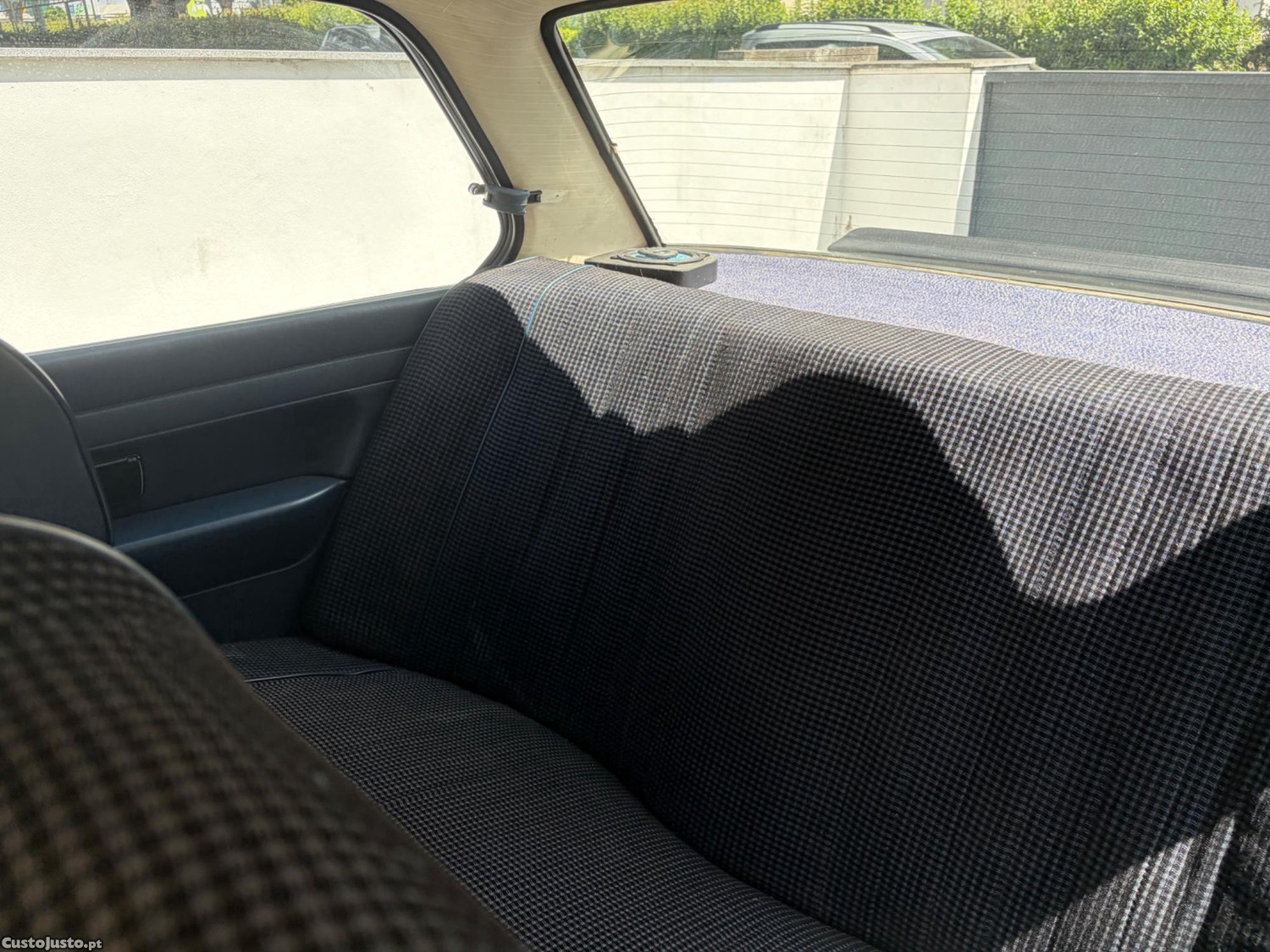 BMW 320 . — photo 5