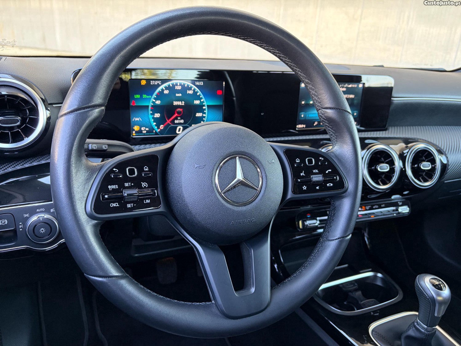 Mercedes-Benz A 180 D STYLE PLUS NACIONAL 1 ÚNICO DONO 60,000 KMS 116 CV - 20 — photo 3