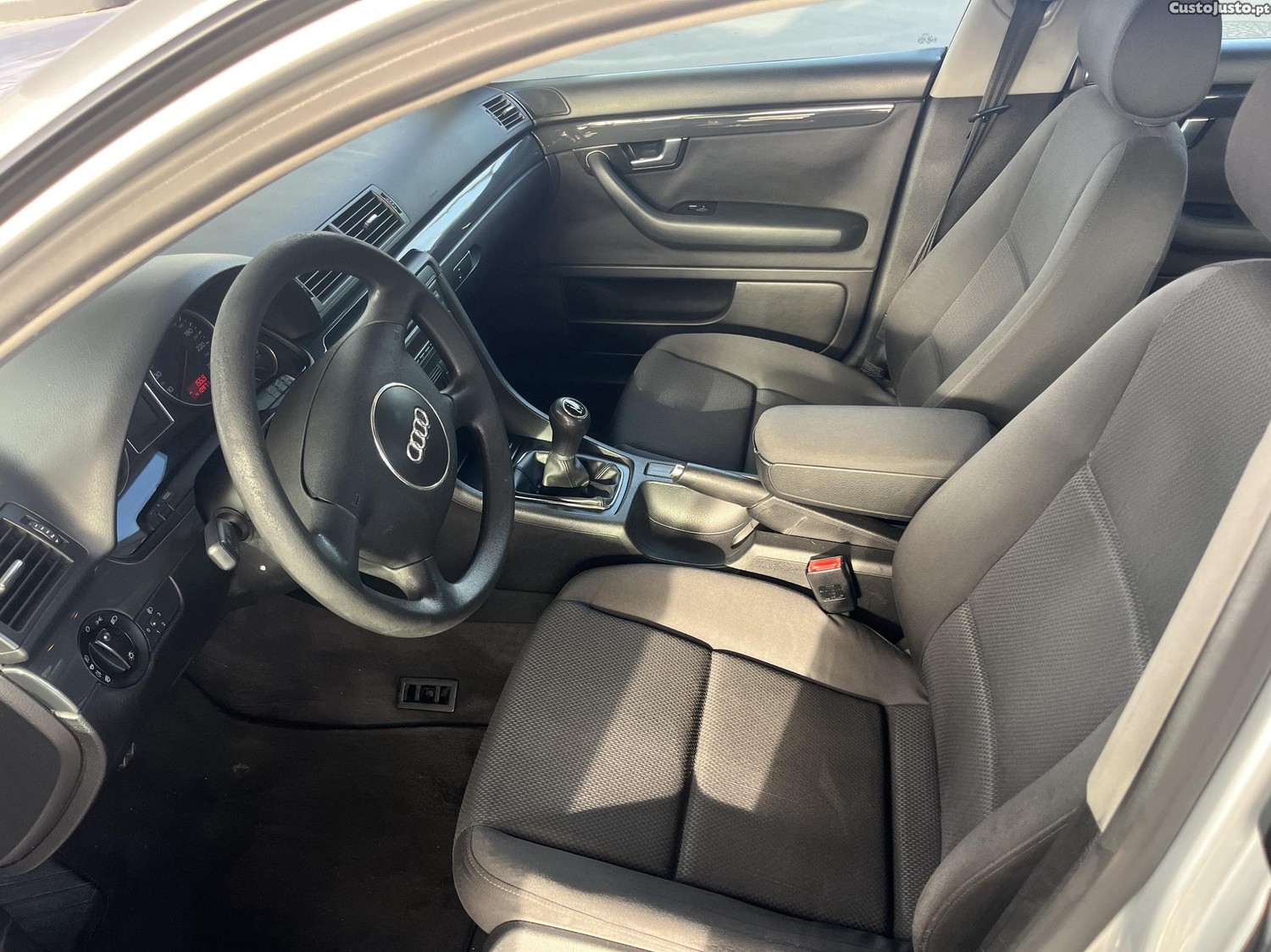 Audi A4 Sport  - 01 — photo 5