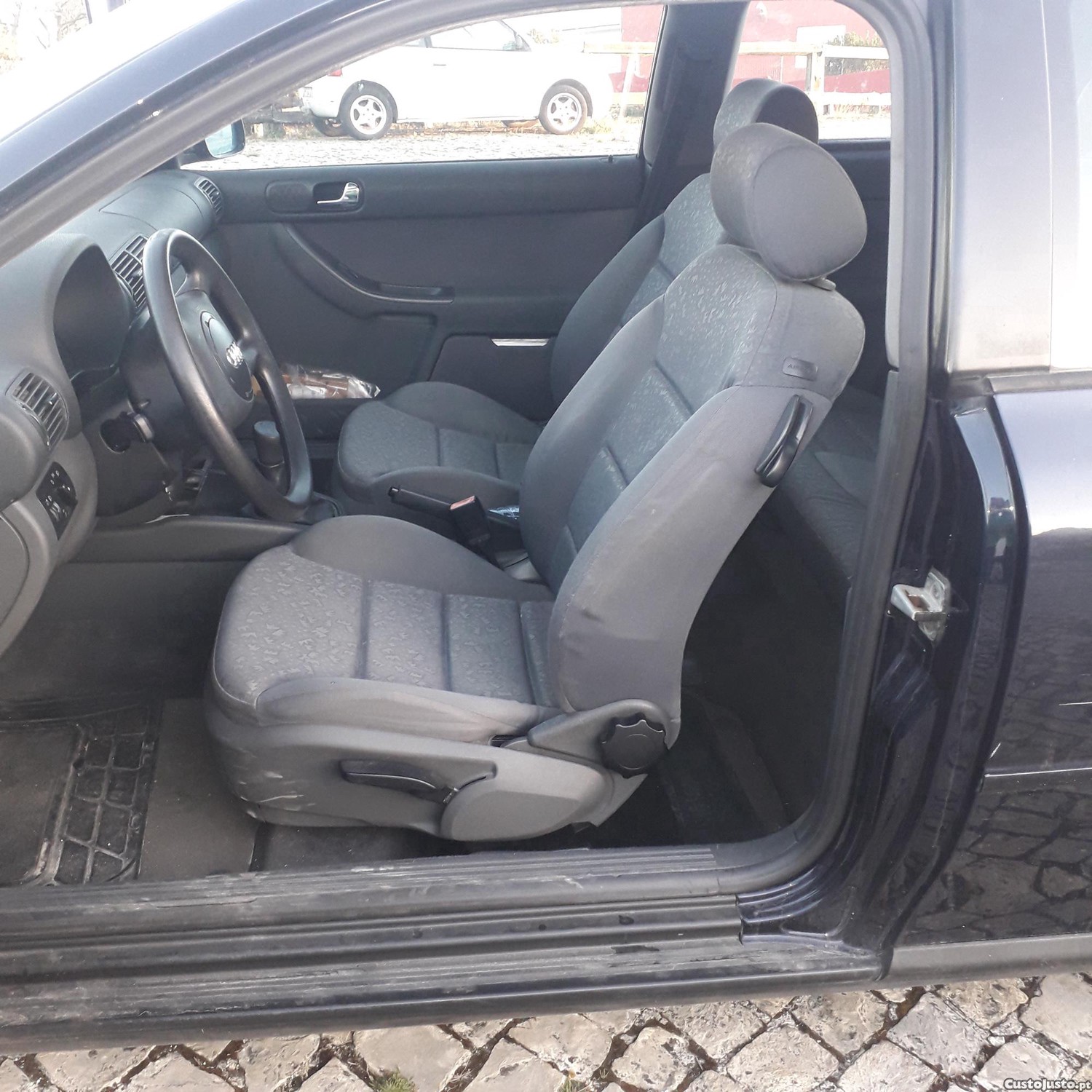 Audi A3 1.6 - 98 — photo 5