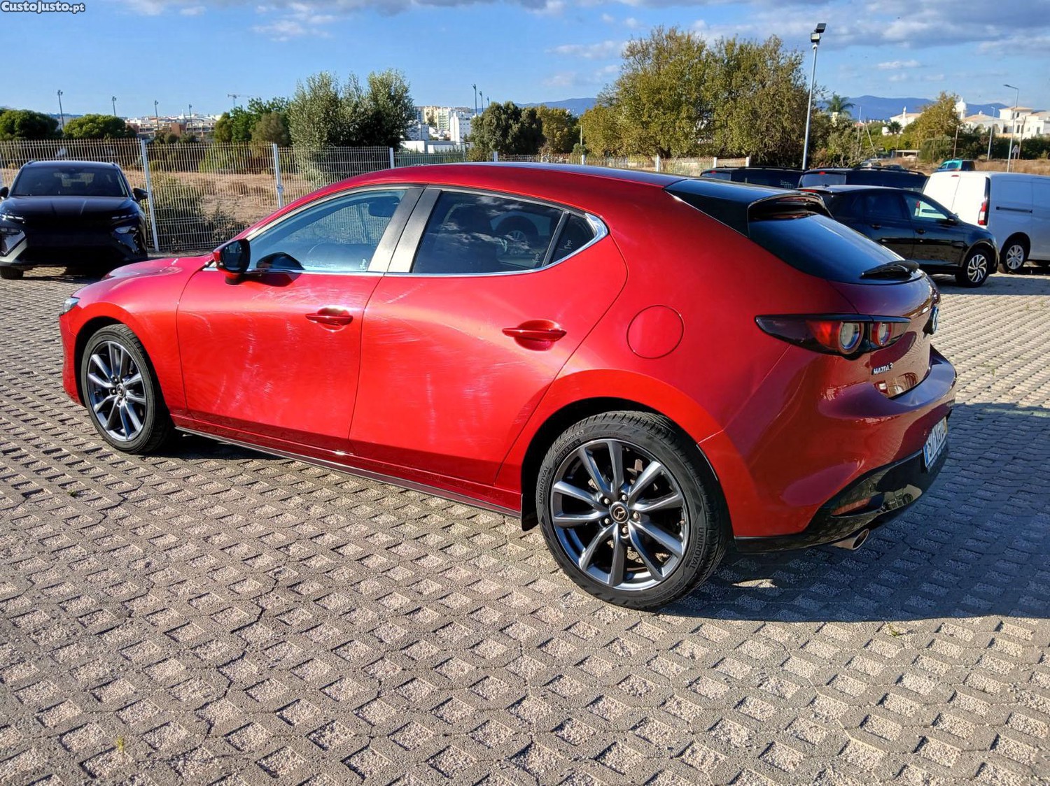 Mazda 3 HB 2.0 Gasolina Evolve pack i-Activsense J18122cv - 19 — photo 2