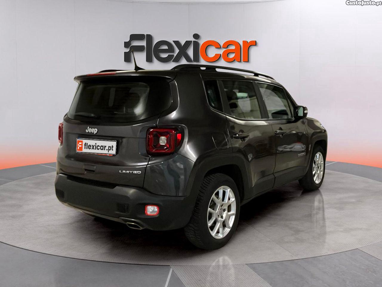 Jeep Renegade 1.0 T Longitude — fotografia 19