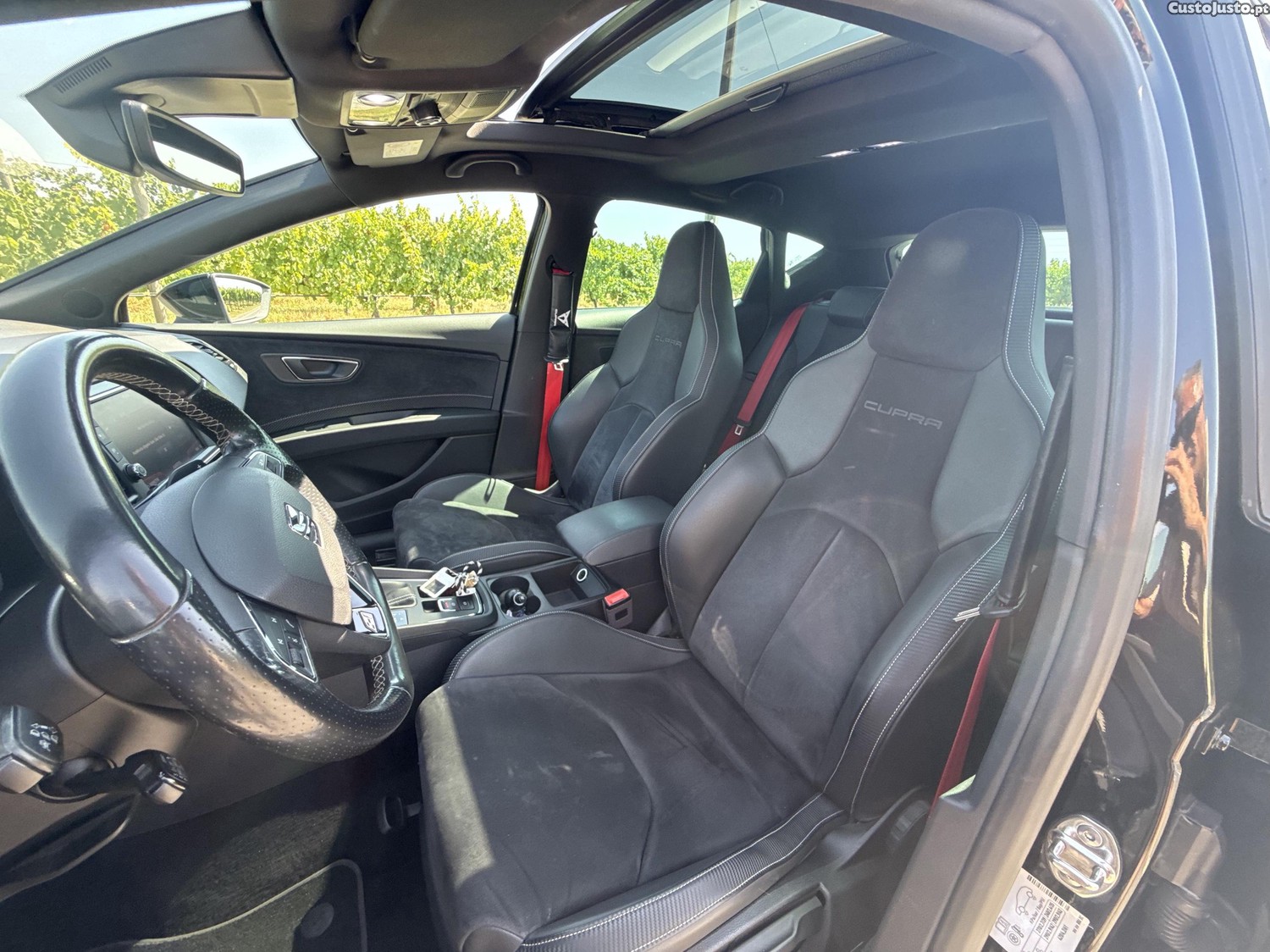 SEAT Leon CUPRA 300cv — fotografia 3