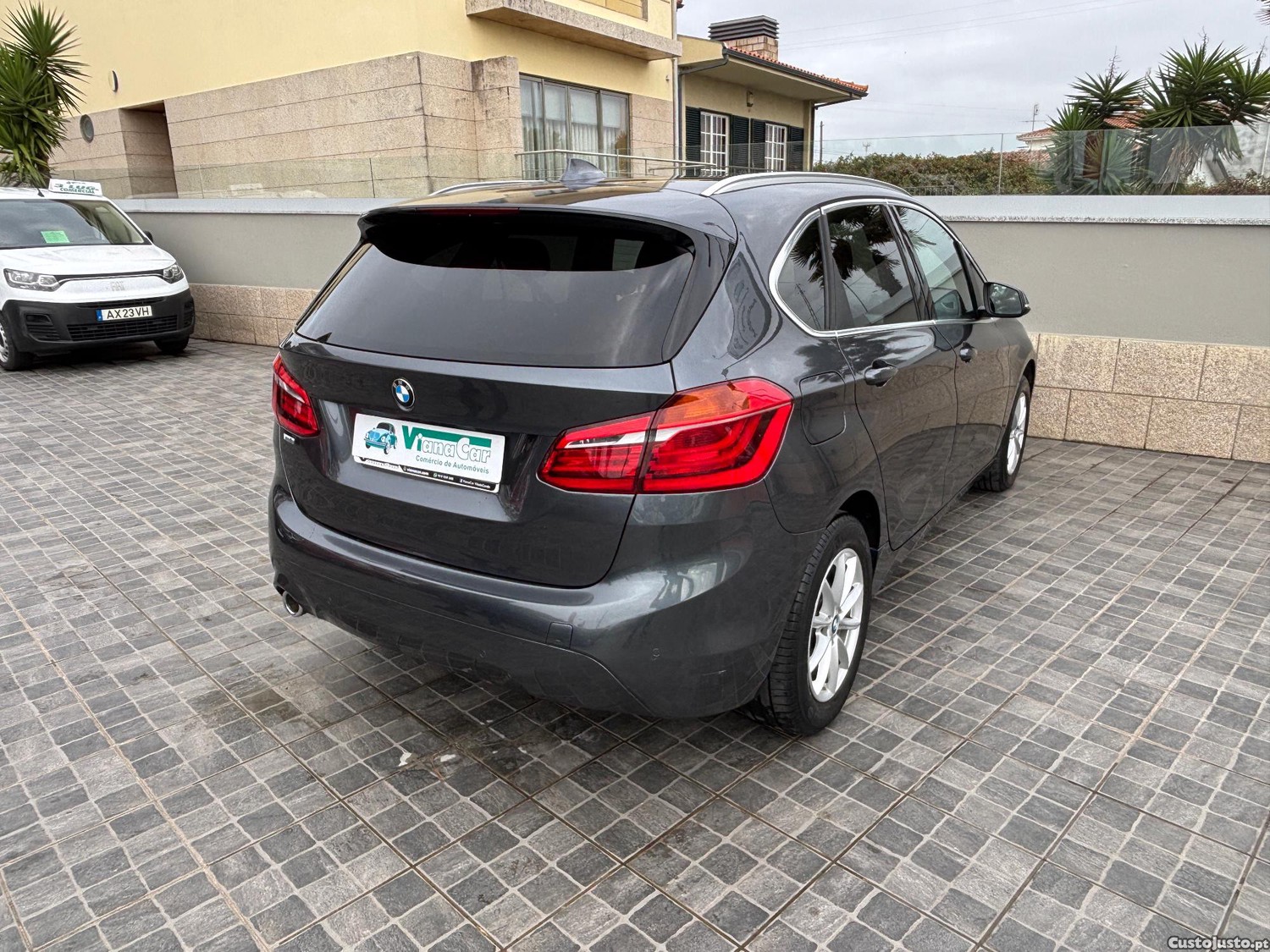BMW 216 Active Tourer d Advantage — fotografia 5