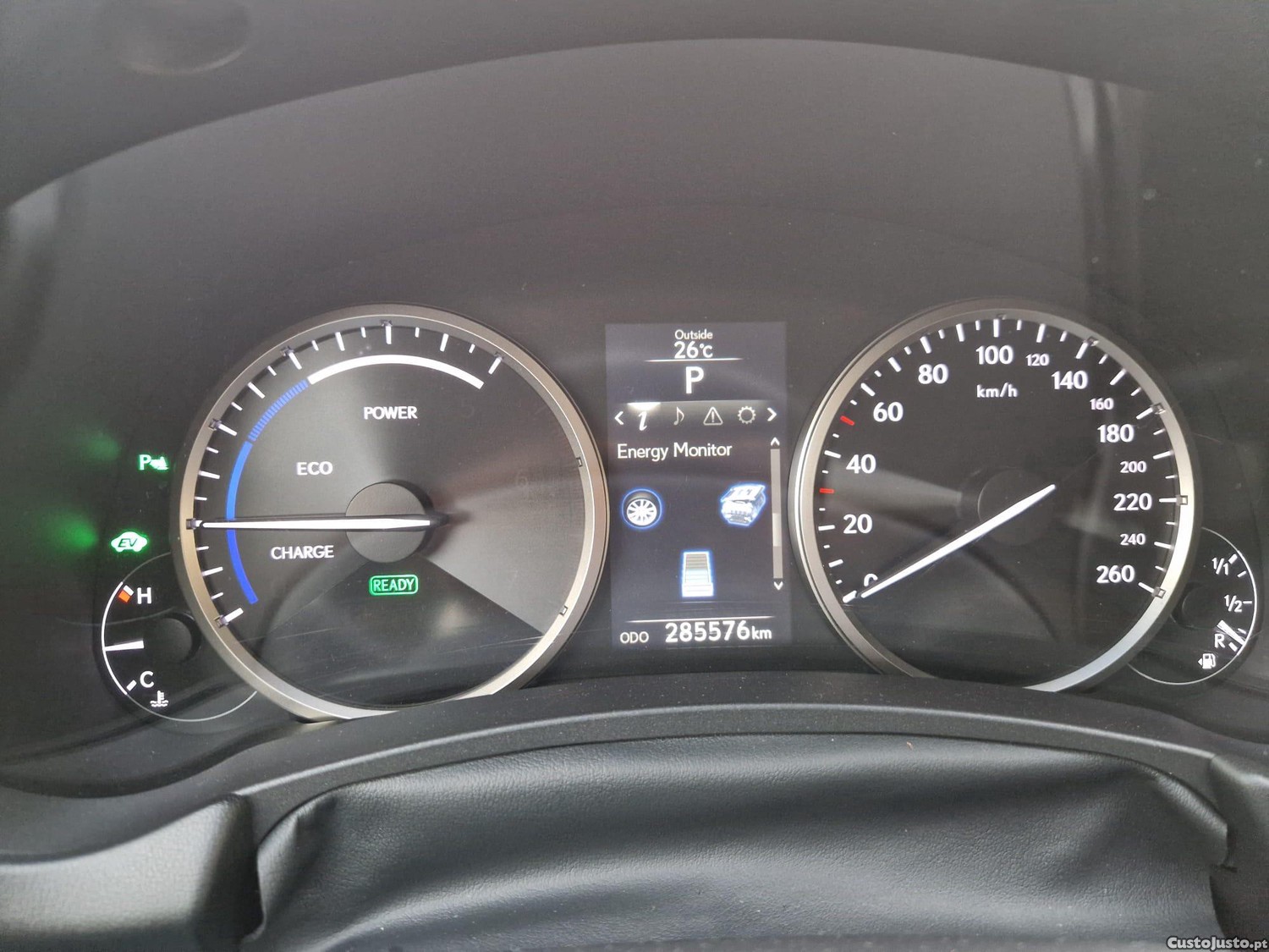 Lexus NX 300h Executive + — fotografia 5