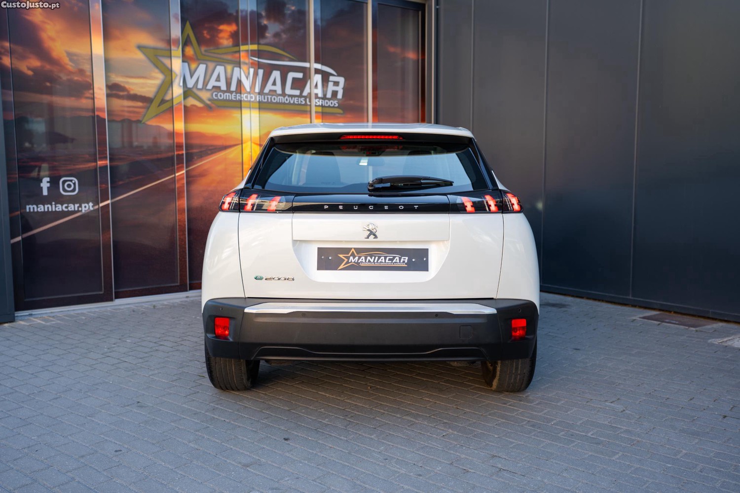 Peugeot e-2008 50 kWh Active Pack - 22 — photo 5