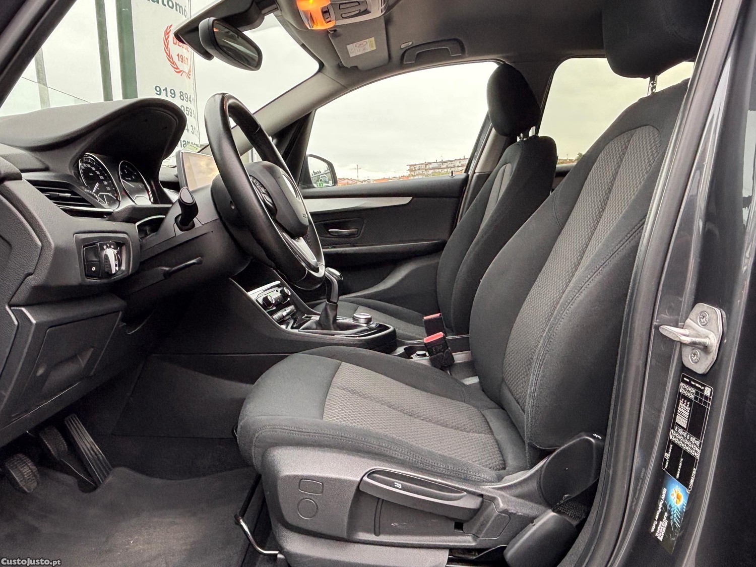 BMW 216 Active Tourer d Advantage — fotografia 3