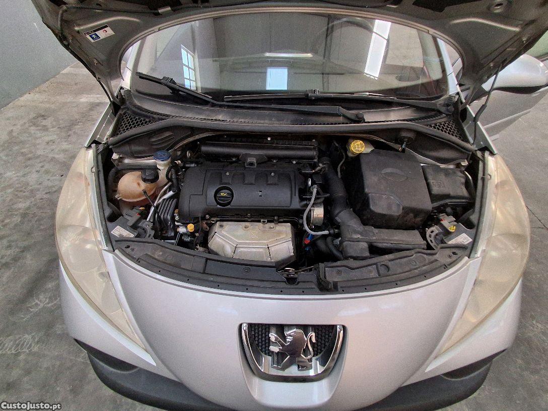 Peugeot 207 SW 1.4 gasolina - 07 — photo 4
