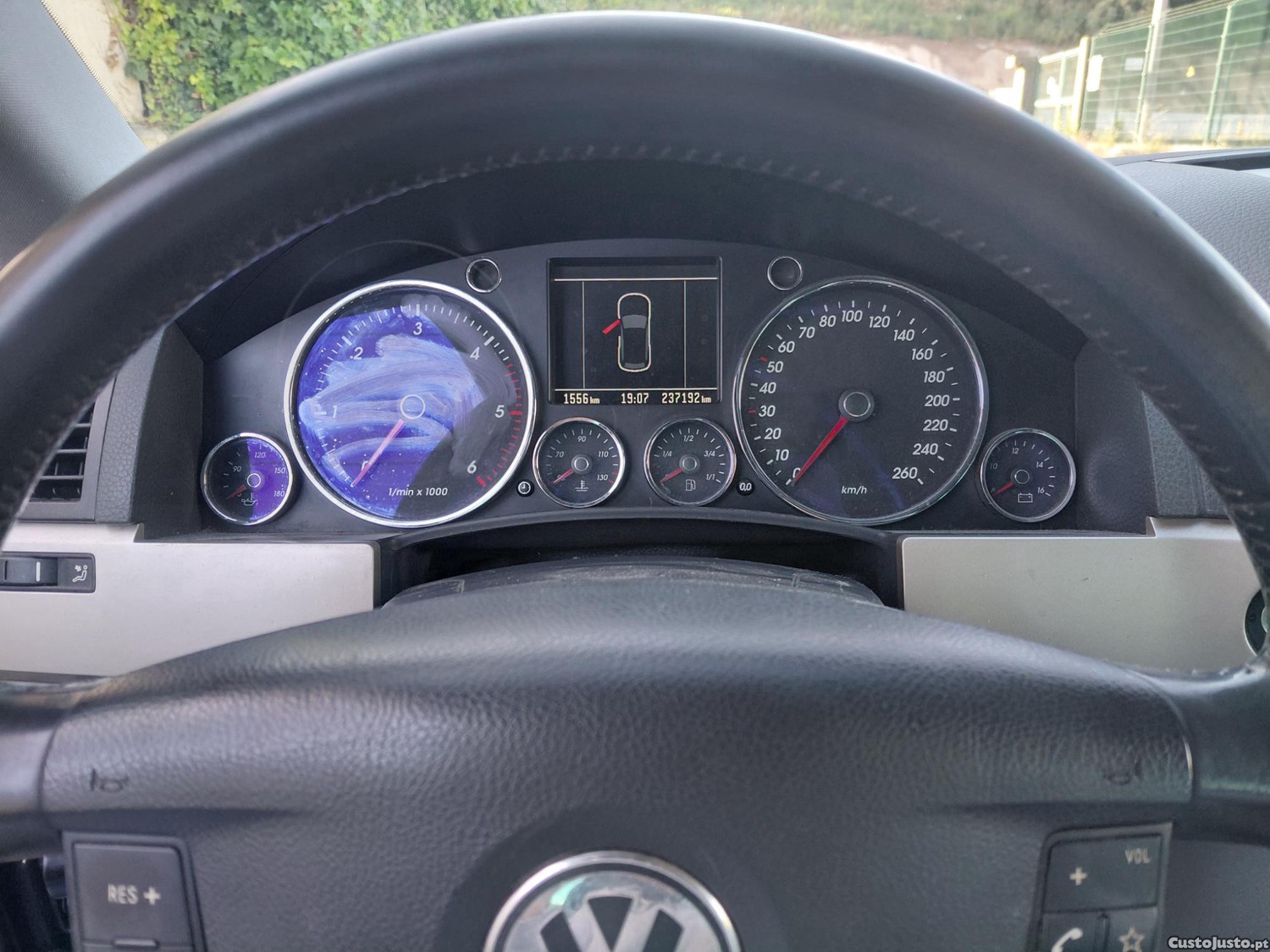 Volkswagen Touareg 3.0cc v6 — fotografia 4