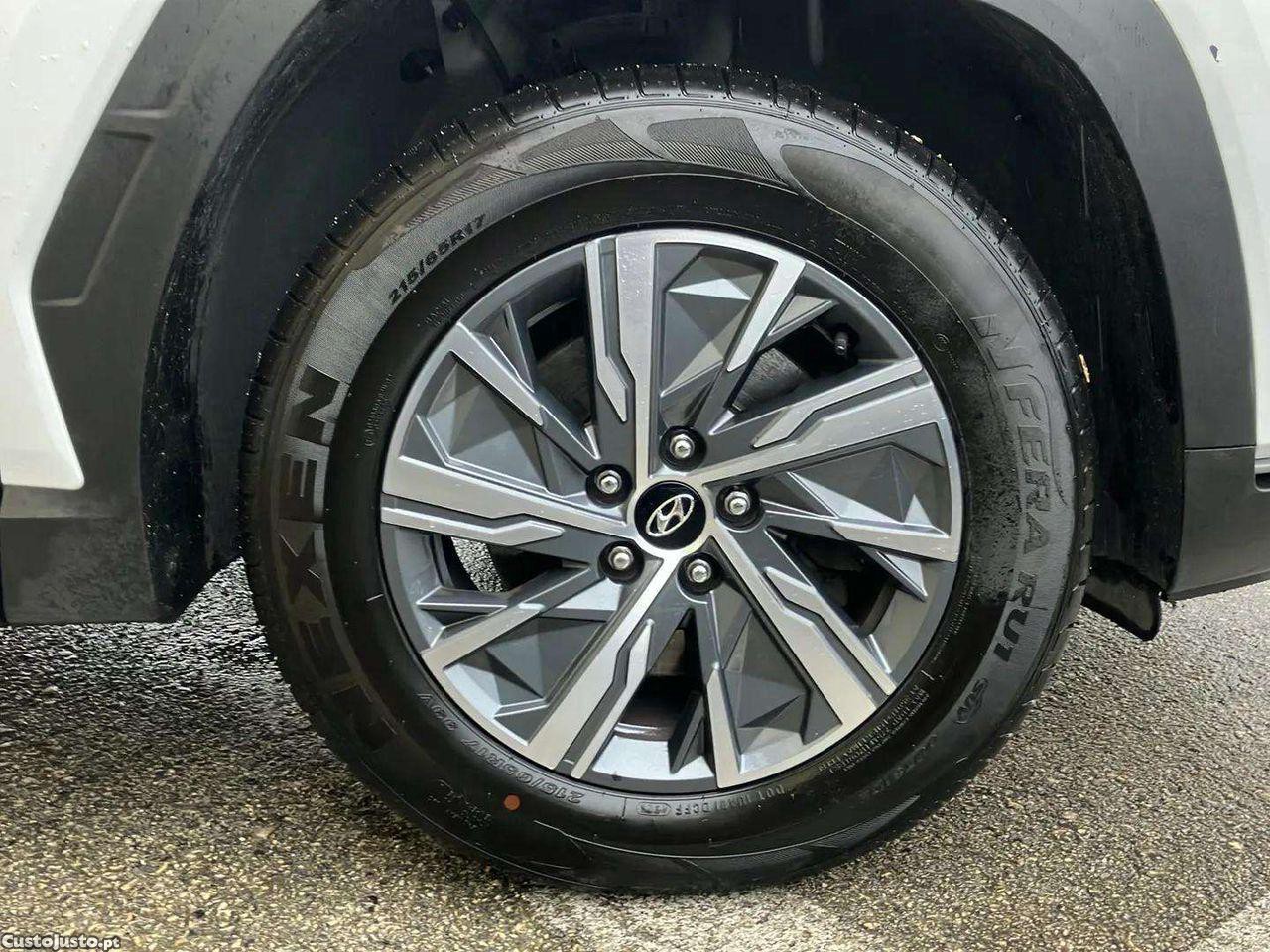 Hyundai Tucson 1.6 T-GDI PREMIUM — fotografia 2