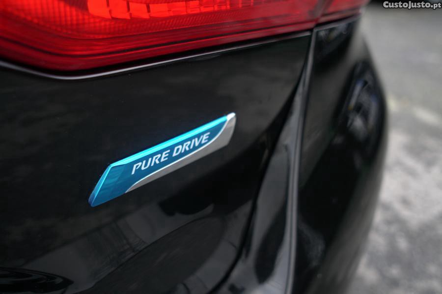 Nissan Pulsar 1.5 dCi Acenta — fotografia 12