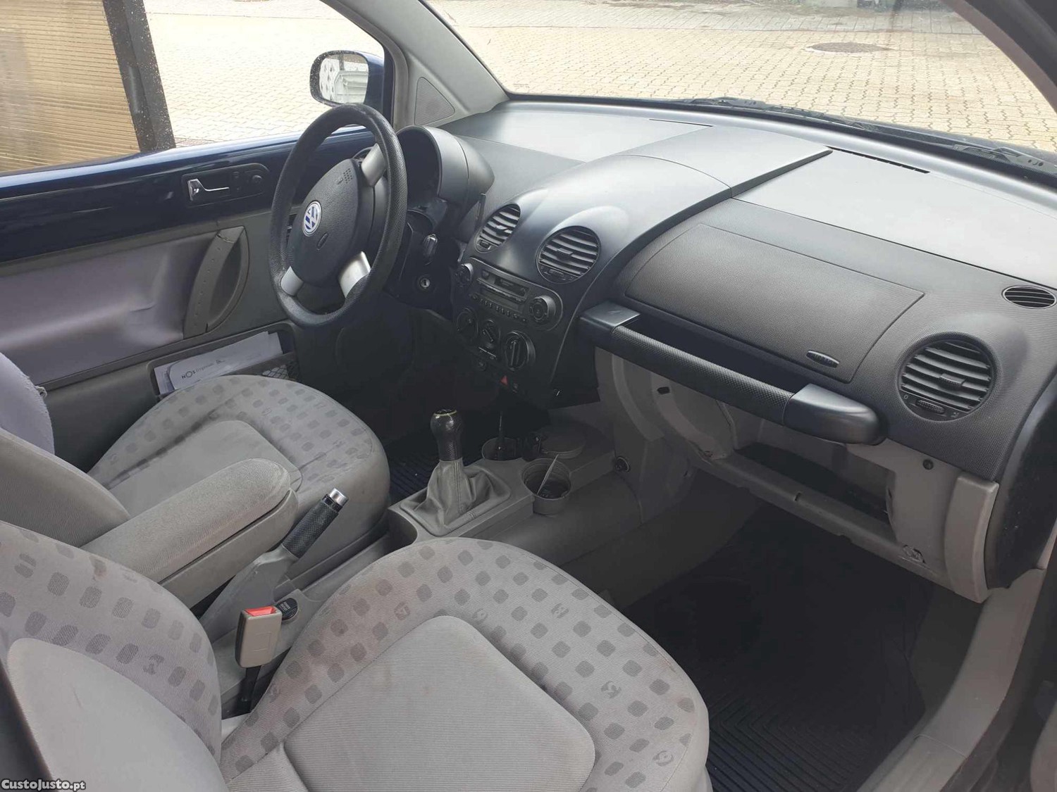 VW New Beetle 1.6 GPL , sem inspeçao ,quer embreagem - 01 — photo 4