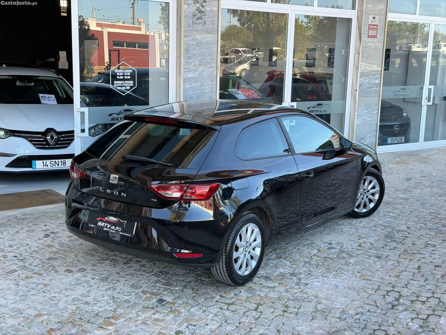 Seat Leon SC 1.6 TDI DPF S&S Reference - 14 — photo 4
