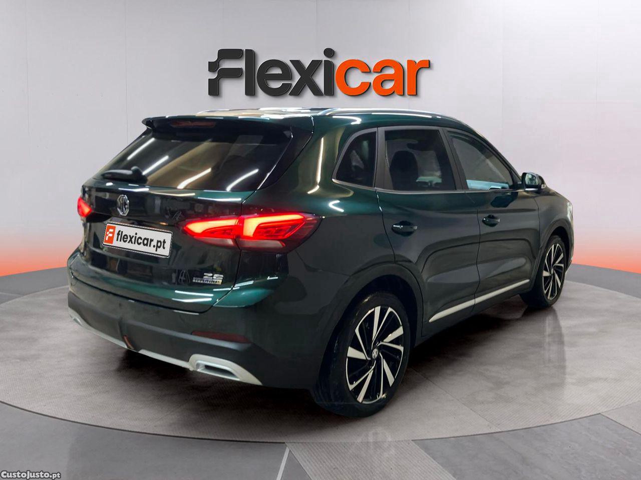 MG ZS 1.5 Hybrid+ Luxury - 25 — photo 4