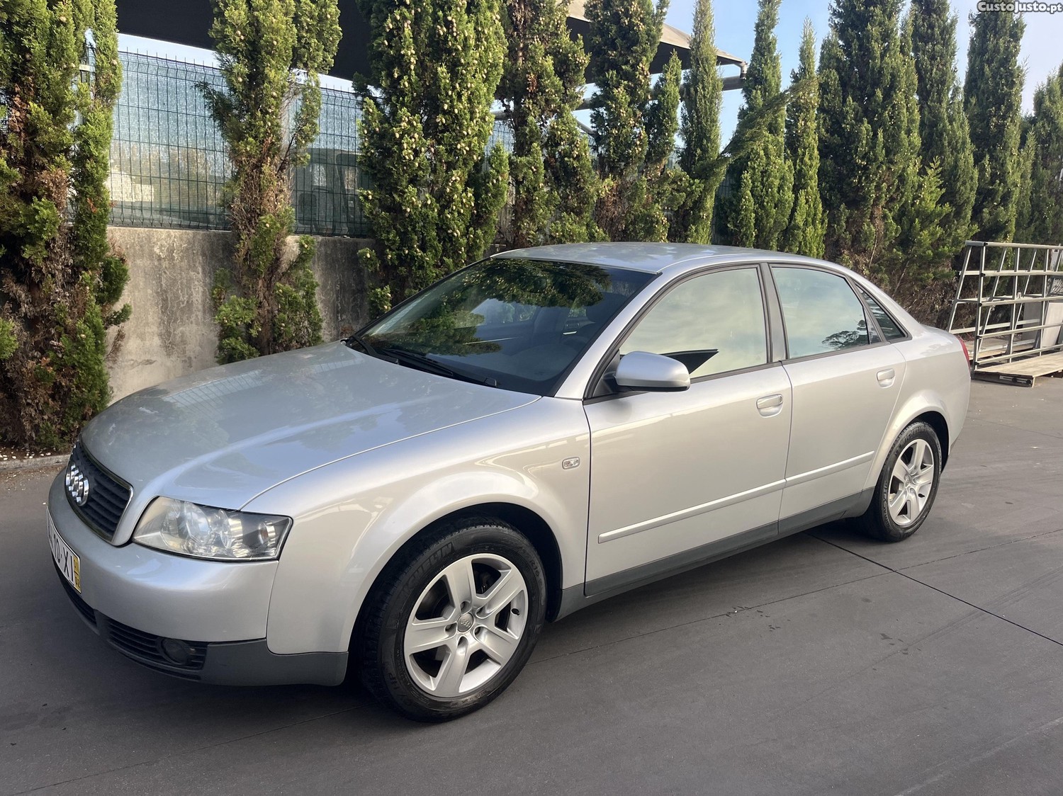 Audi A4 Sport  - 01 — photo 2