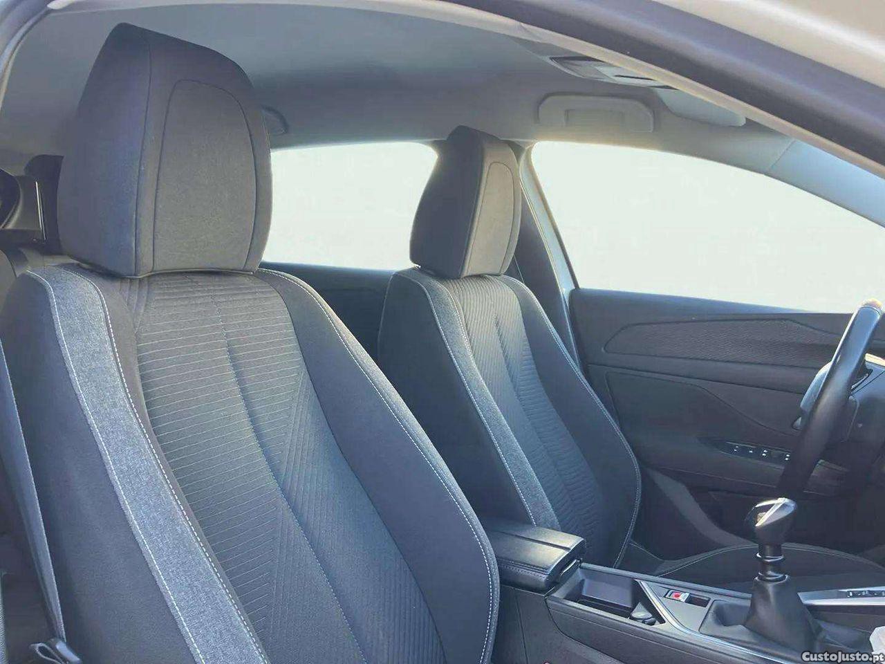 Peugeot 308 1.5 BlueHDi Active Pack — fotografia 5