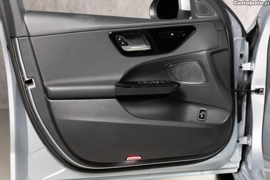 Mercedes-Benz C 200 Station d 9G-TRONIC — fotografia 8