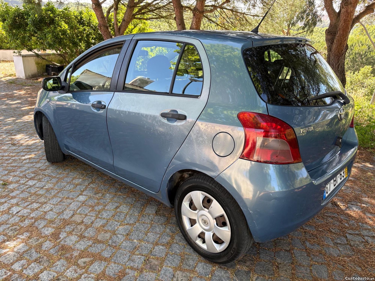 Toyota Yaris 1.0 cilin iuc barato — fotografia 6