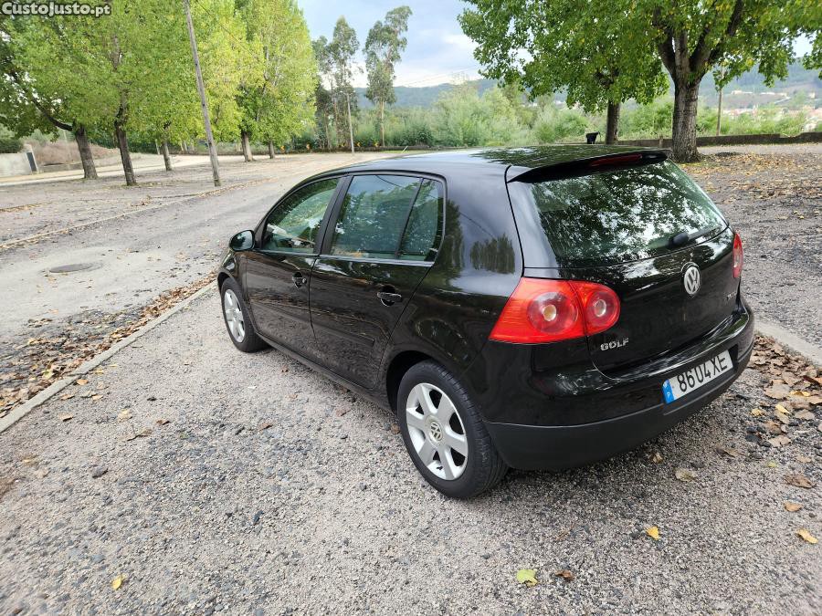 VW Golf 1.9 TDi Confortline - 04 — photo 4