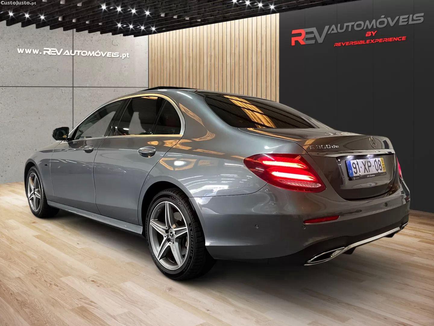 Mercedes-Benz E 300 De amg line - 19 — photo 4