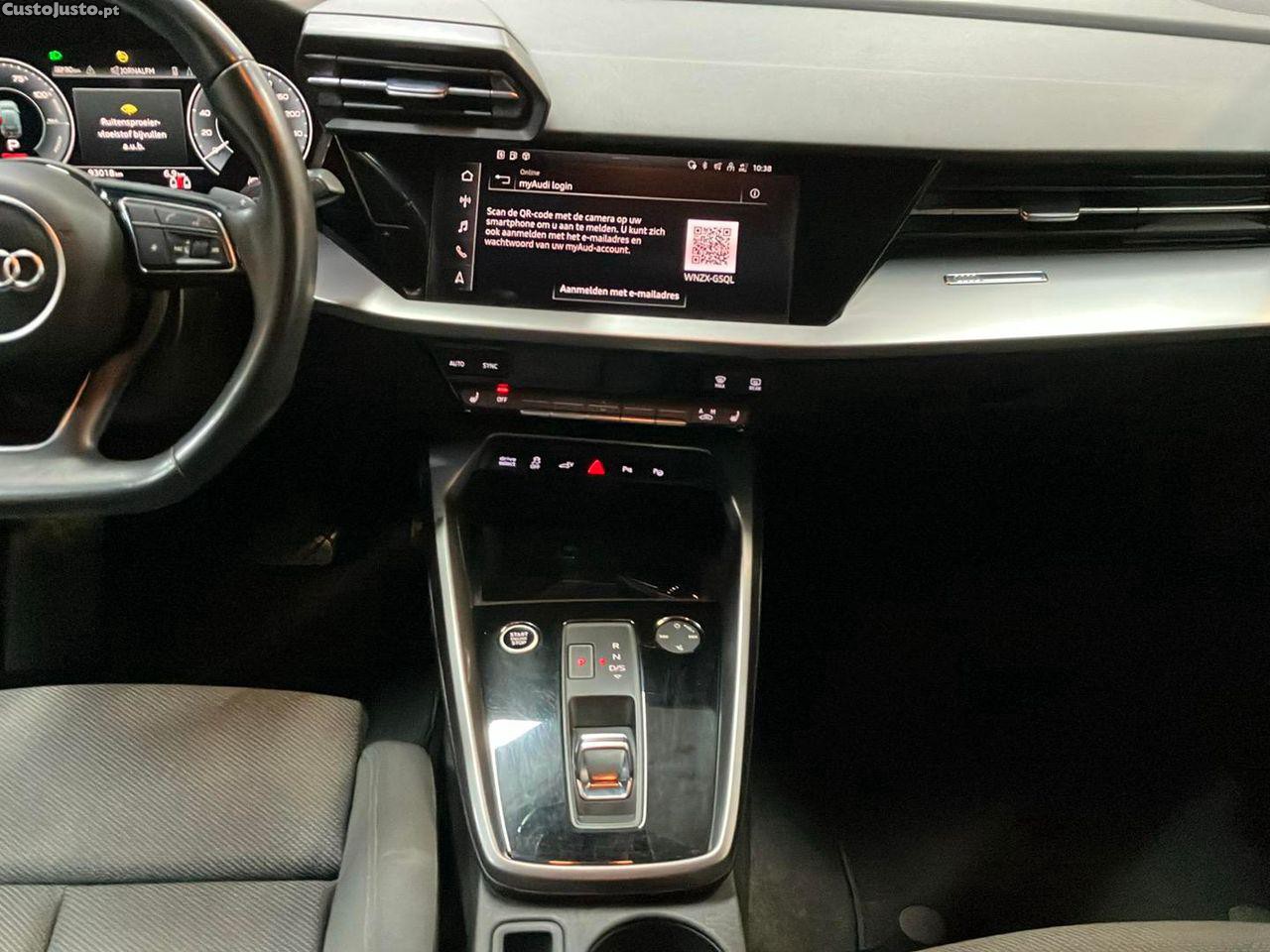 Audi A3 Sportback 45 TFSIe S tronic S line — fotografia 15