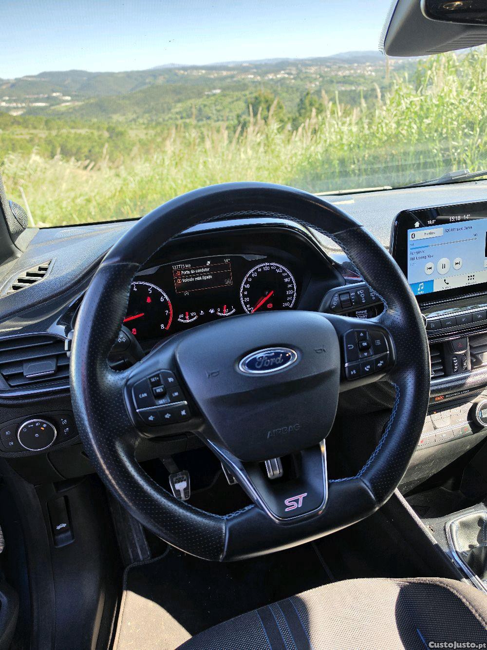 Ford Fiesta ST Pack Performance - 19 — photo 5