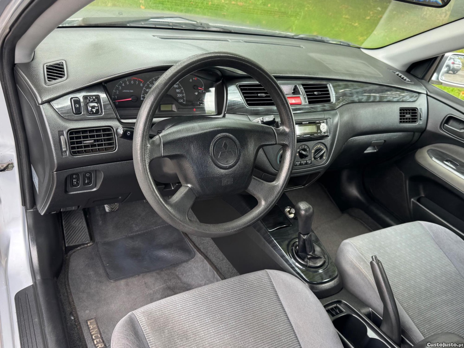 Mitsubishi Lancer 1.3 gasolina Muito Fiável - 06 — photo 3