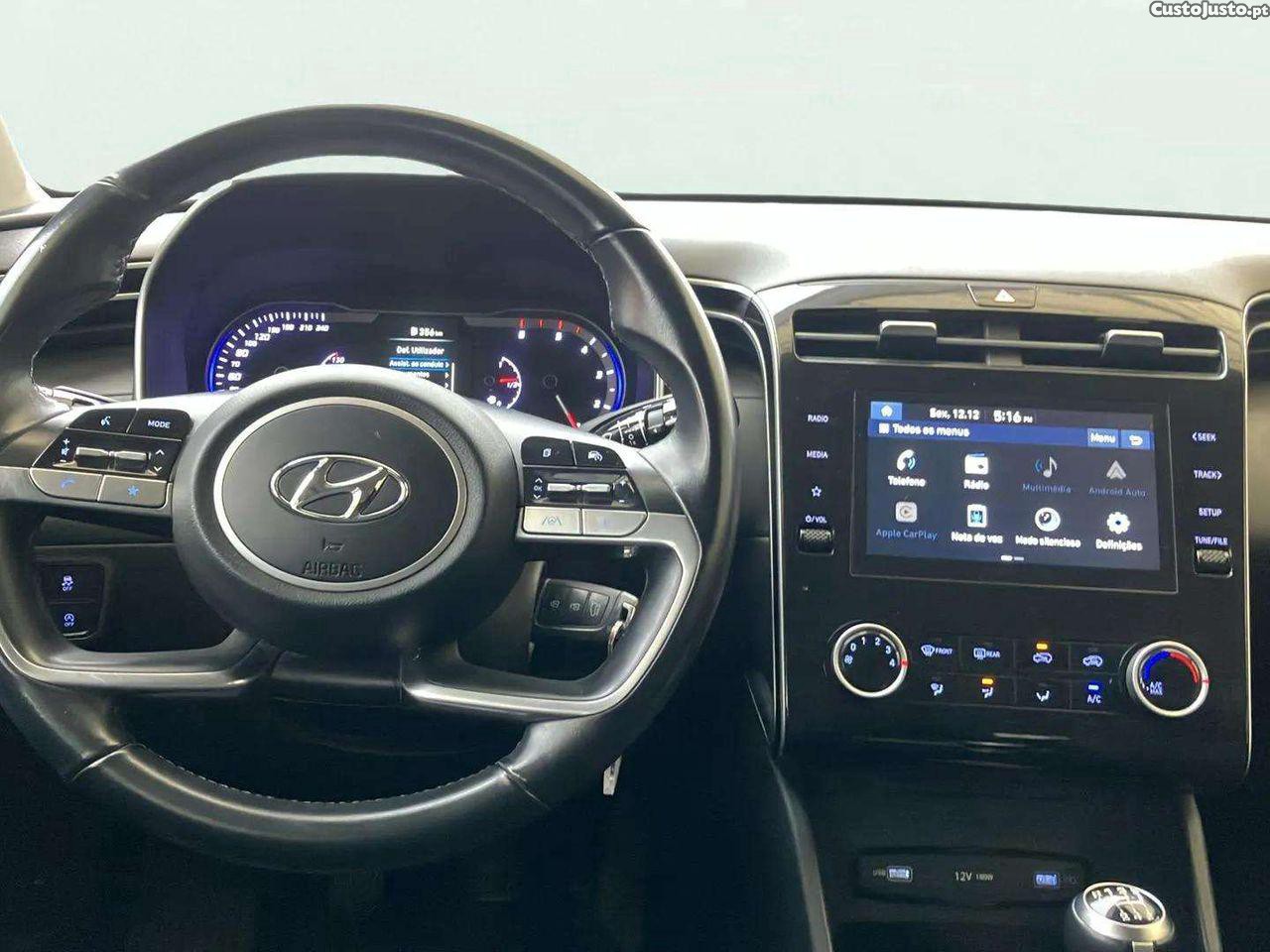 Hyundai Tucson 1.6 T-GDI PREMIUM — fotografia 10