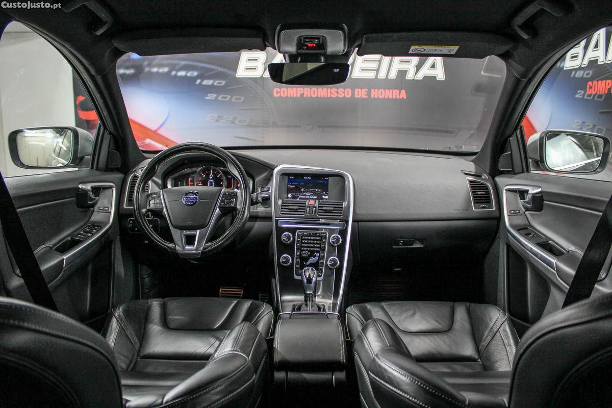 Volvo XC60 2.0 D4 R-Design Geartronic - 14 — photo 3