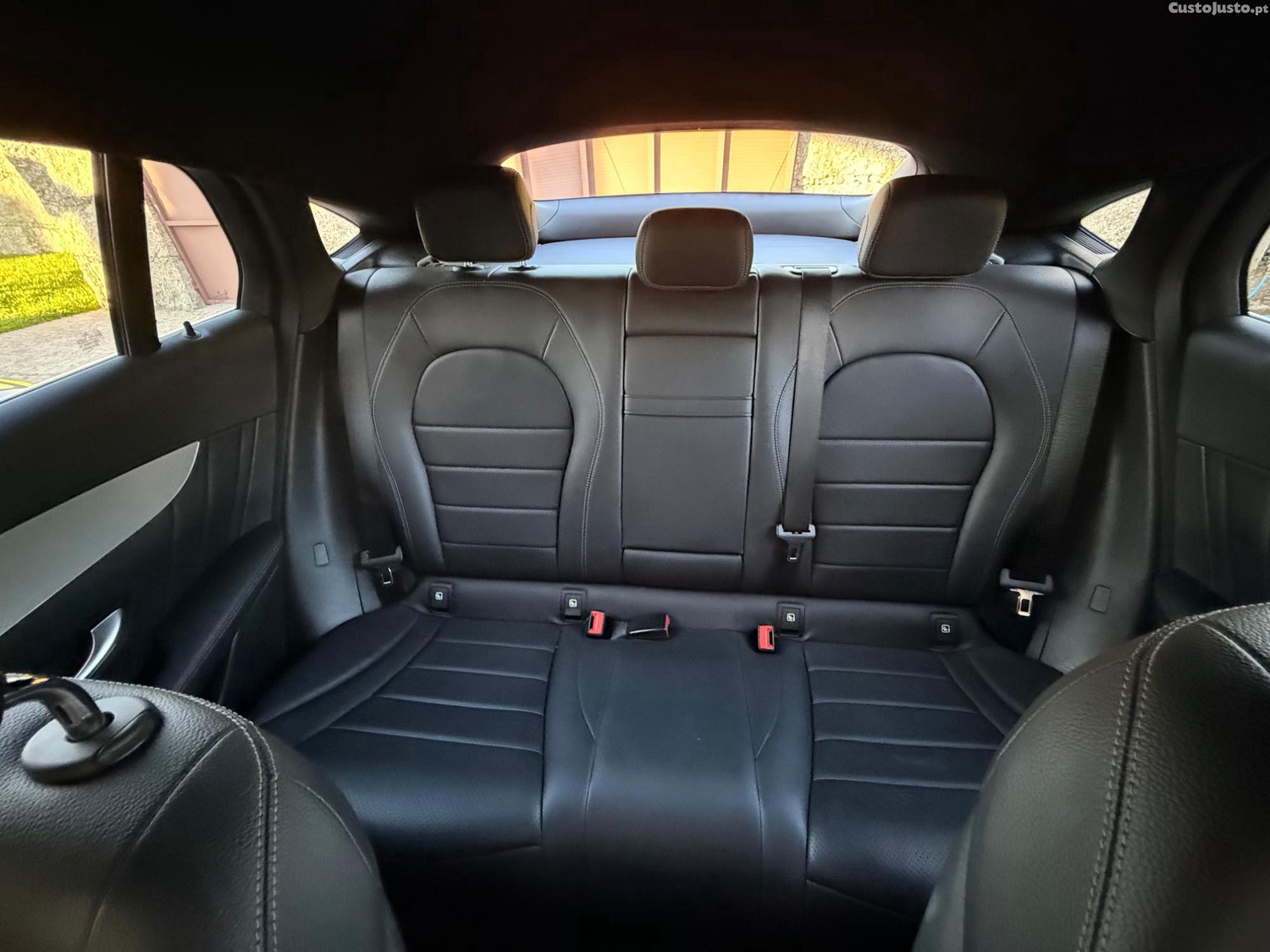 Mercedes-Benz GLC 300 de 4Matic Coupé AMG Line - 21 — photo 2
