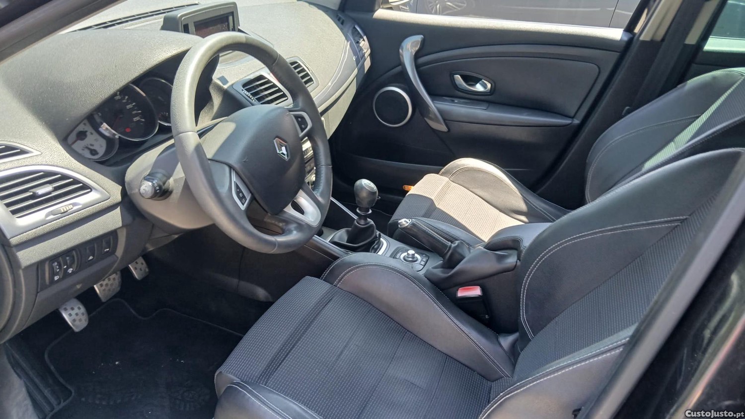 Renault Mégane Sport Tourer 1.5 dCi GT Line — fotografia 4