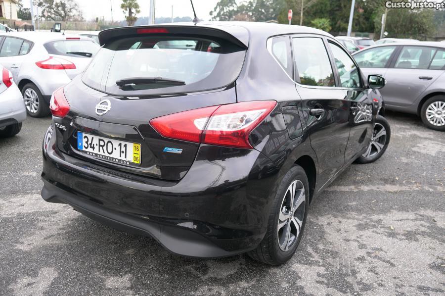 Nissan Pulsar 1.5 dCi Acenta — fotografia 11