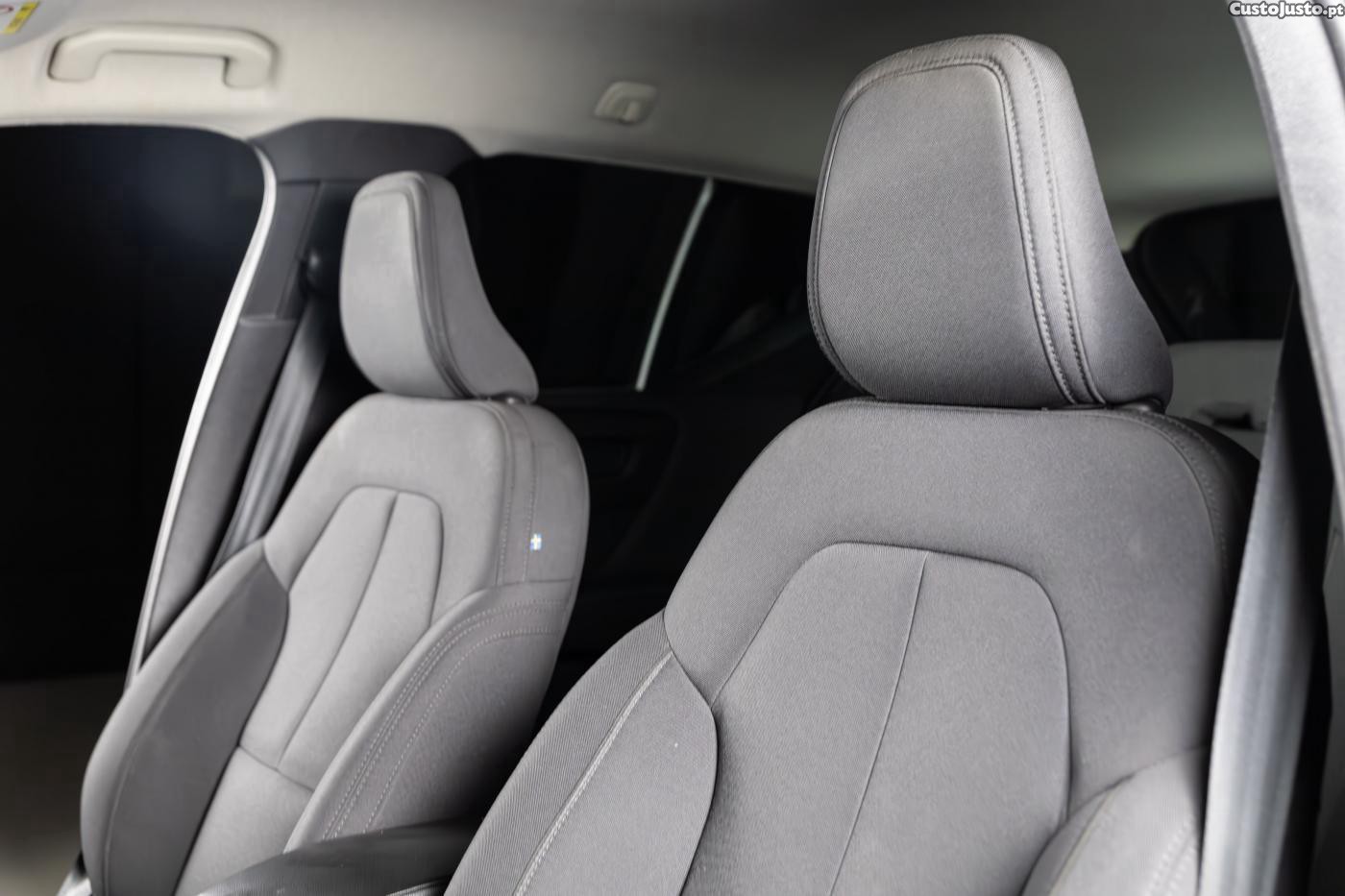 Volvo XC 40 1.5 T4 PHEV Core — fotografia 20