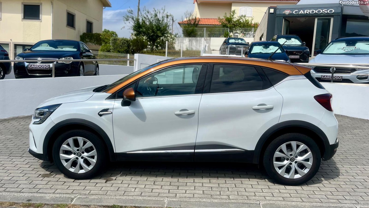 Renault Captur 1.3 TCE Exclusive EDC — fotografia 7