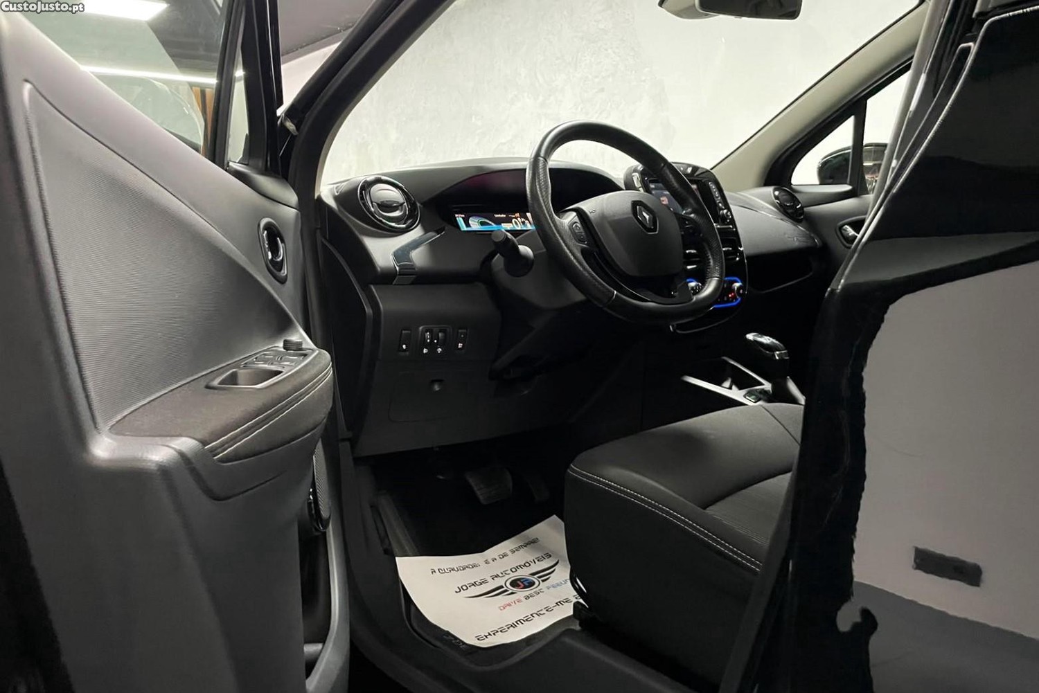 Renault Zoe 41Kwh intense - 18 — photo 5