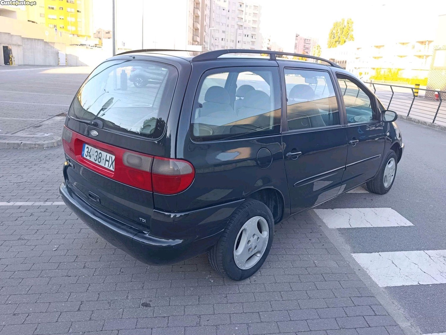 Ford Galaxy 1.9 tdi 90cv - 97 — photo 3