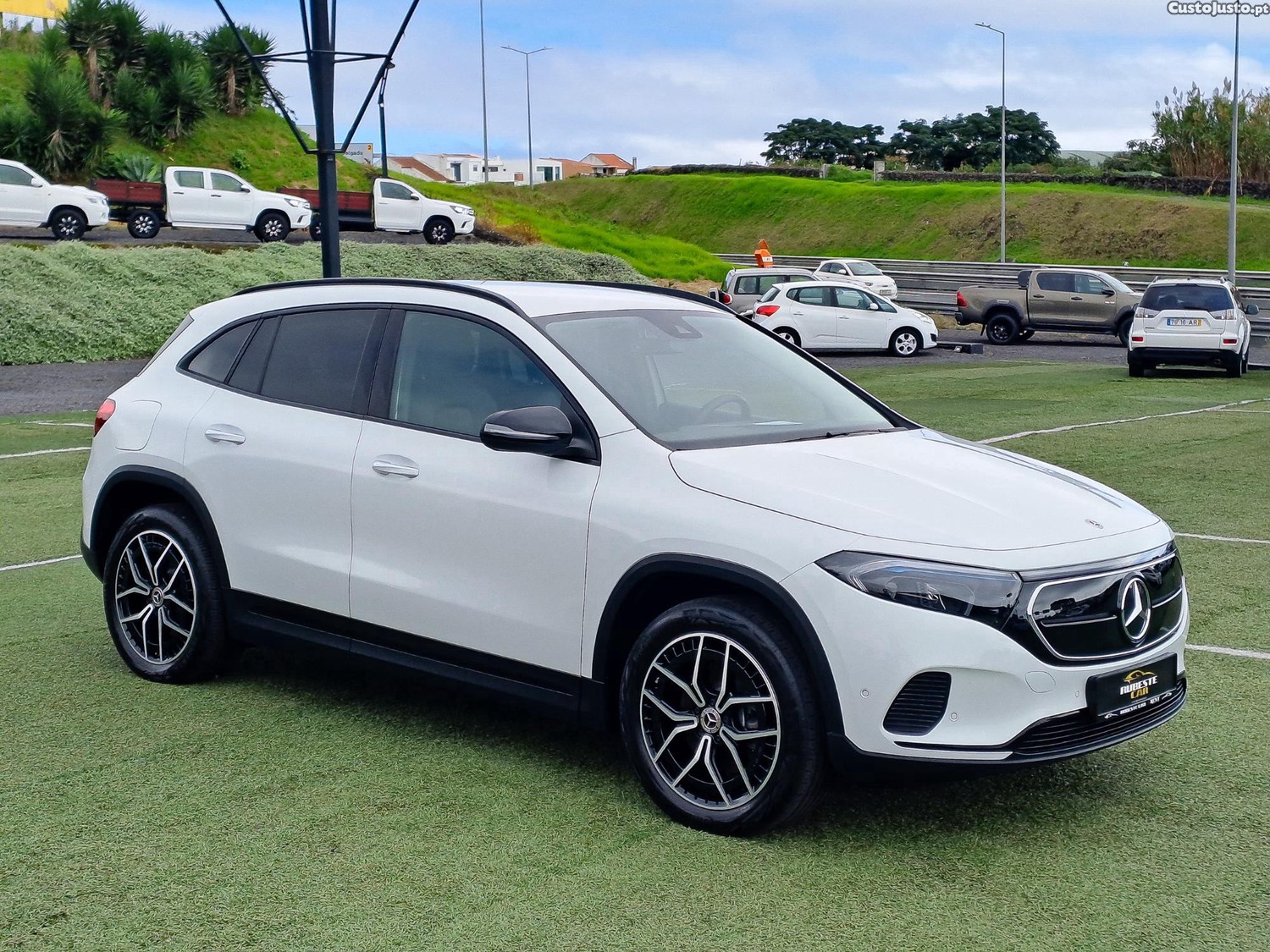 Mercedes-Benz EQA 250+ 190CV ELECTRIC ART 70.5KWH 2023 - 23 — photo 3
