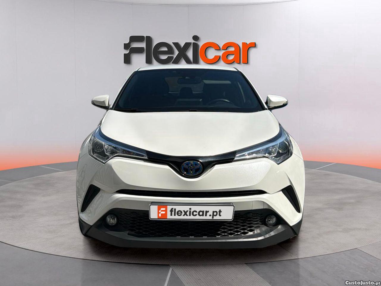 Toyota C-HR 1.8 Hybrid Comfort — fotografia 12